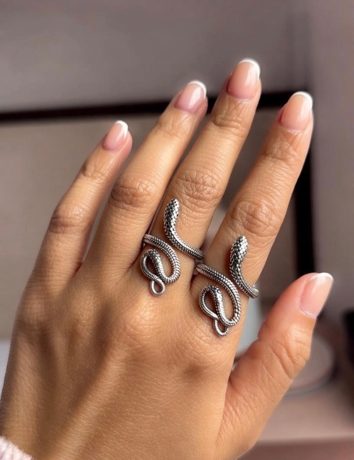 Silver Exotic Ring – Jorasa India